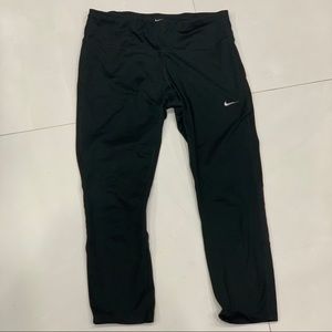 Nike Dri- Fit Crop Leggings